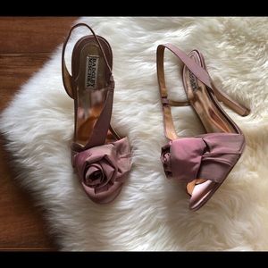 Badgley Mischka Satin Rosette Lanah Slingback 8.5